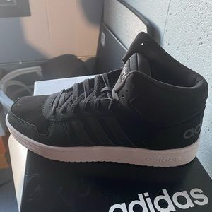 Adidas Hoops 2.0 Mid sneakers